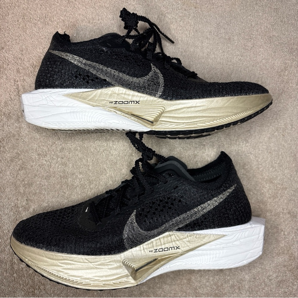 Nike ZoomX VaporFly Next% 3 Womens Size 6.5 Black Metallic Gold Grain - Picture 2 of 8